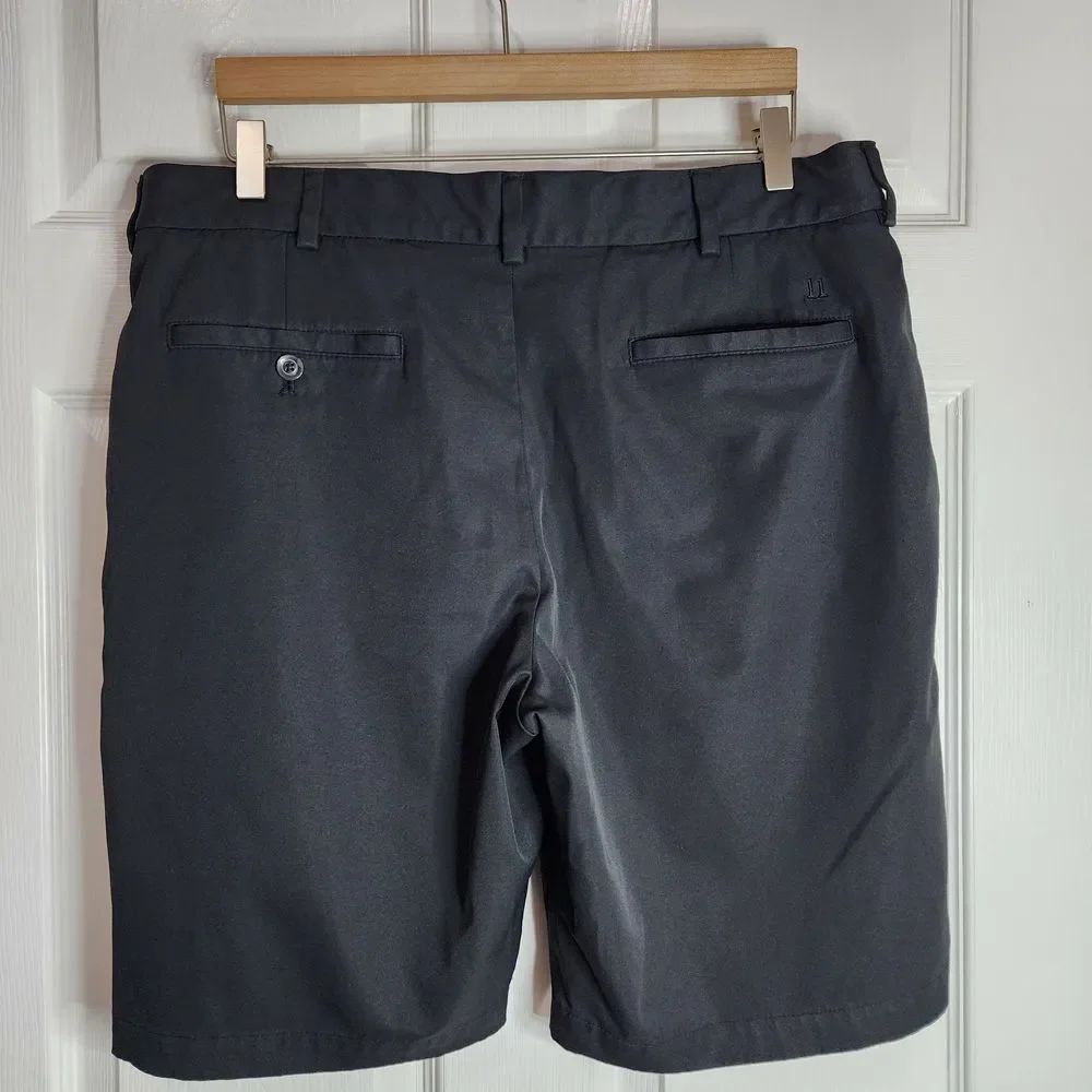 Walter Hagen Men's Golf Short Size 36 Black Grey Athletic‎ Bottoms